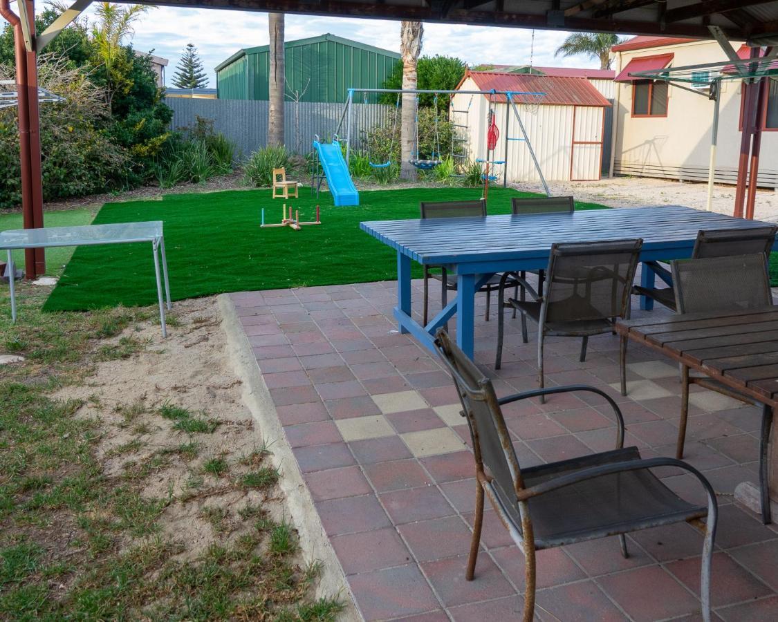 Holiday park & 3*